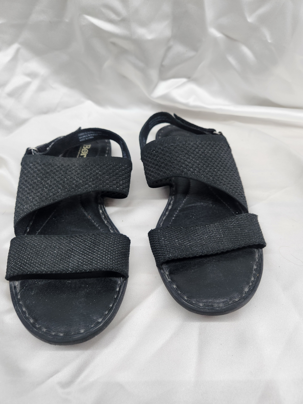Born Women's Black Dual-Strap Stretch Sandals
